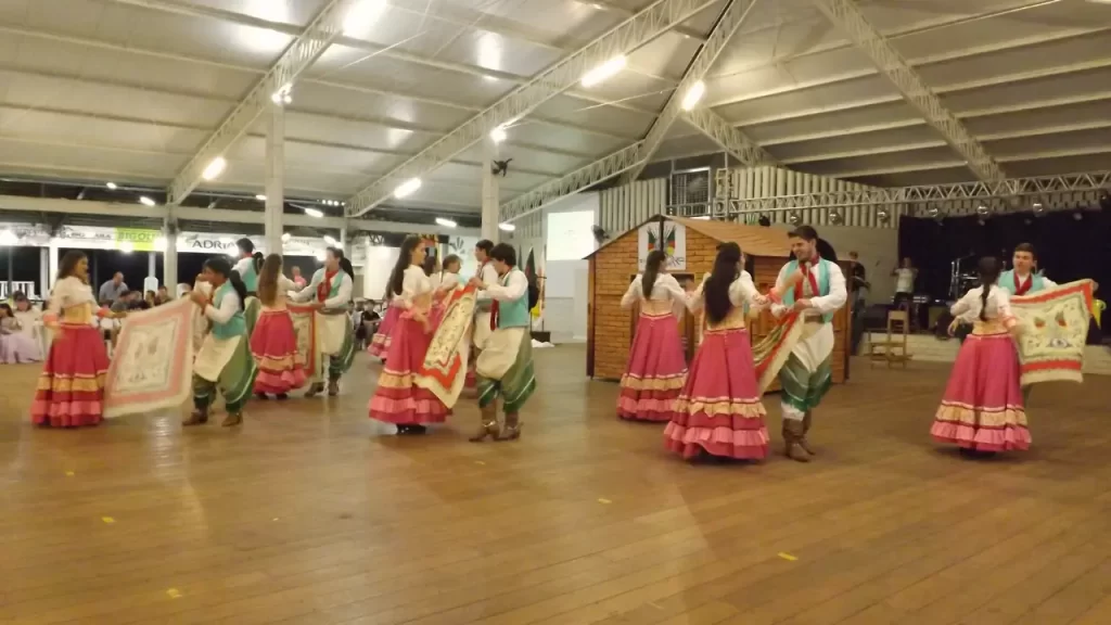 cultura musical brasileira - Centros de Tradições Gaúchas (CTGs)